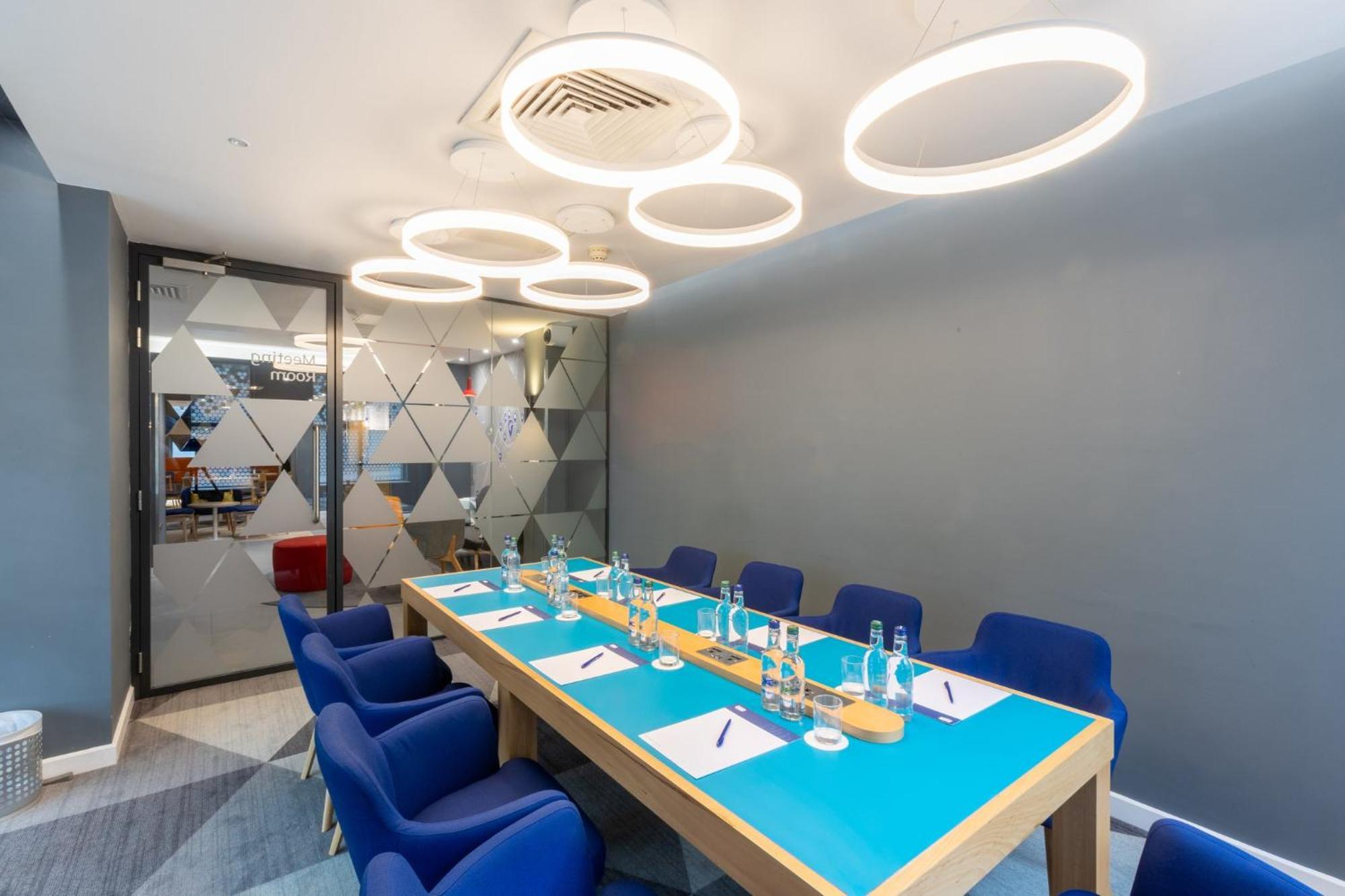 Hotel Express London By Ihg Croydon