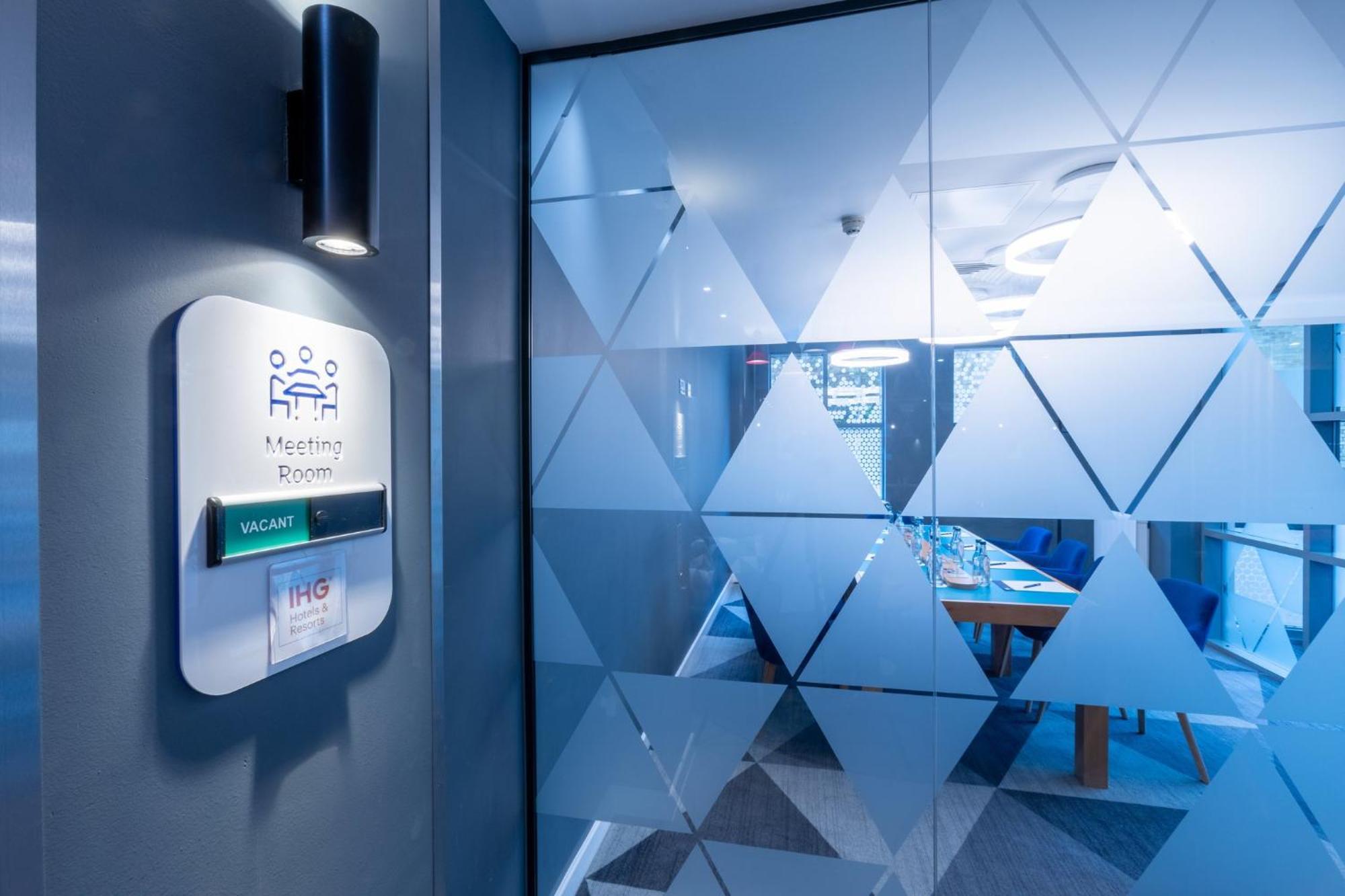 Express London By Ihg 3* Croydon