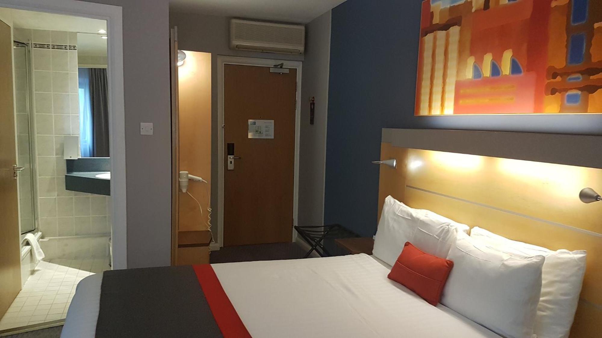 Express London By Ihg 3*
