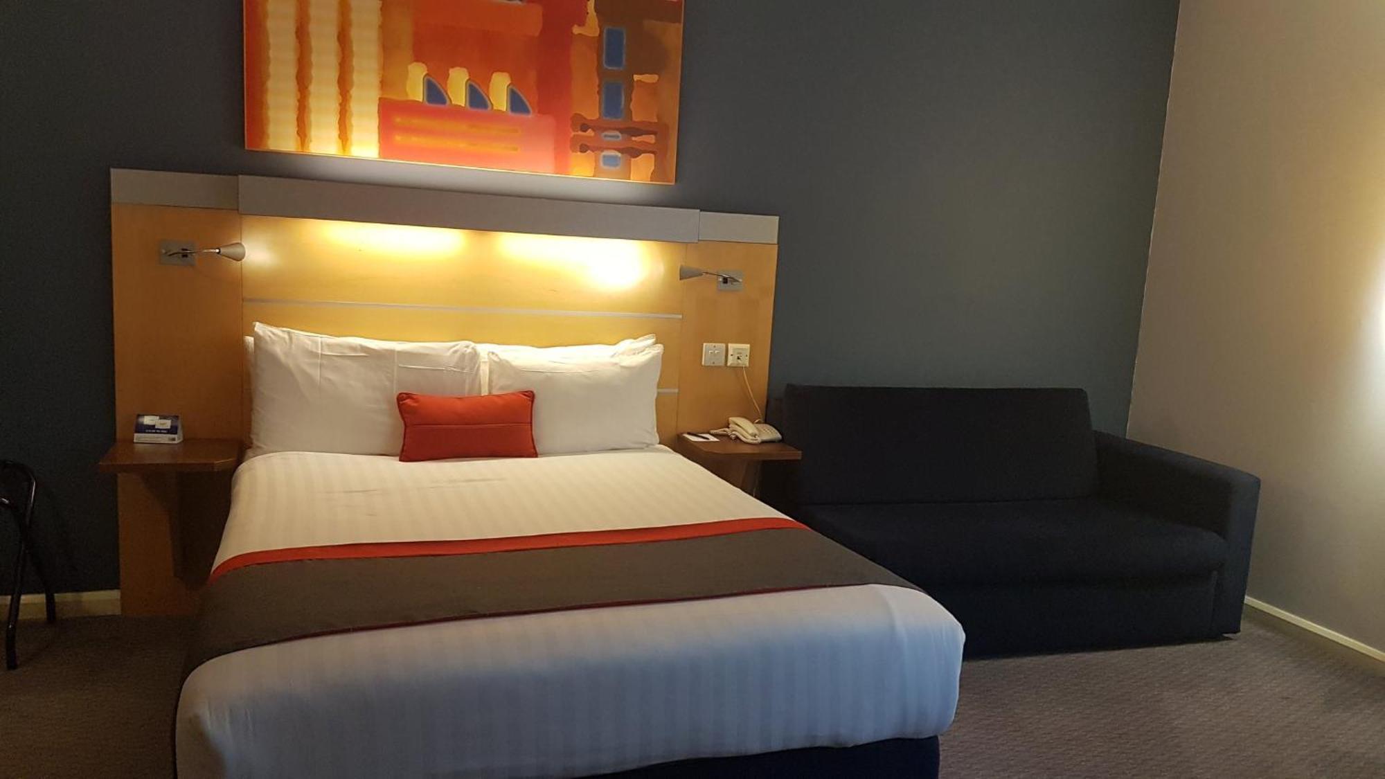 Hotel Express London By Ihg
