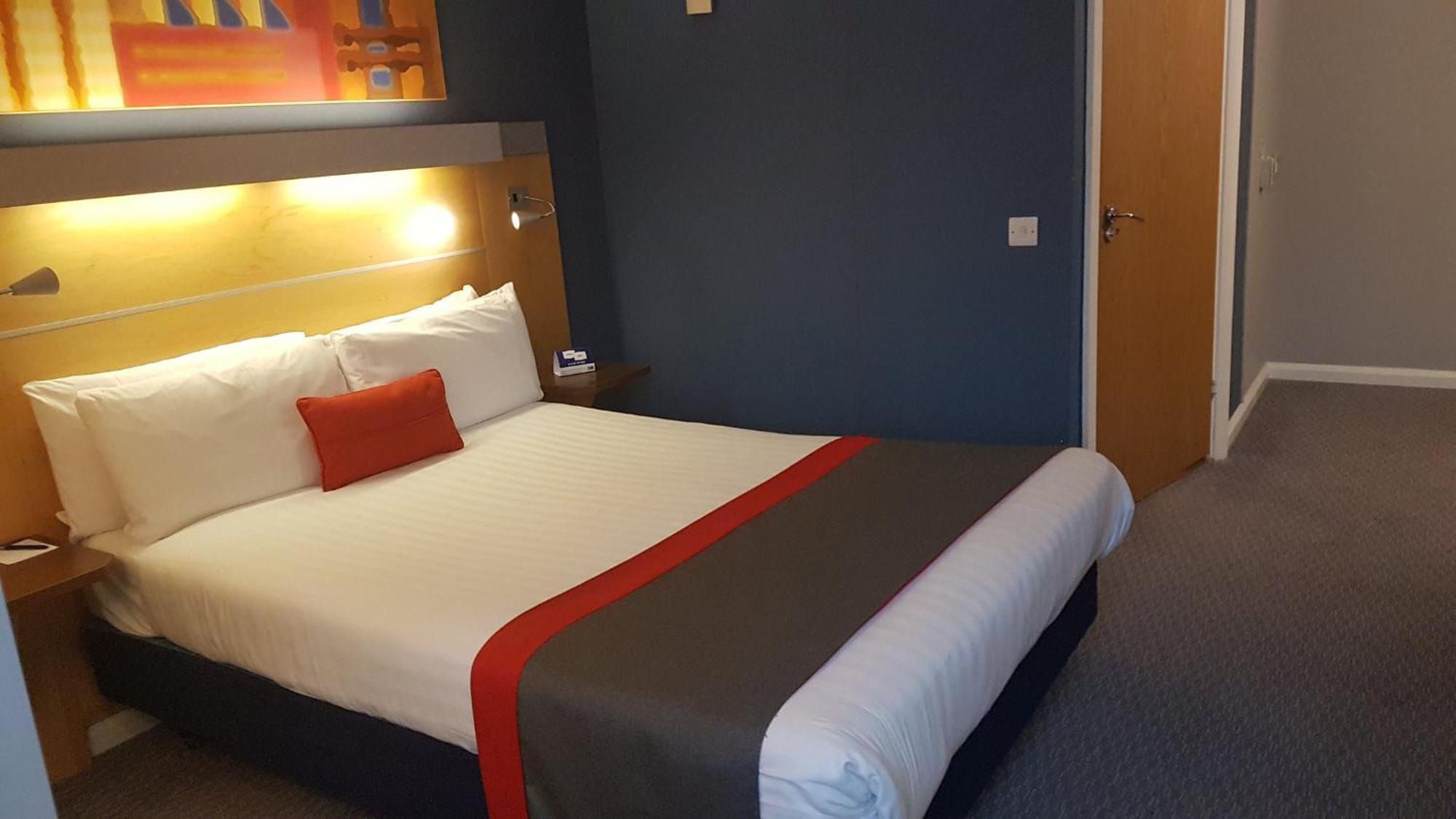 Express London By Ihg 3*