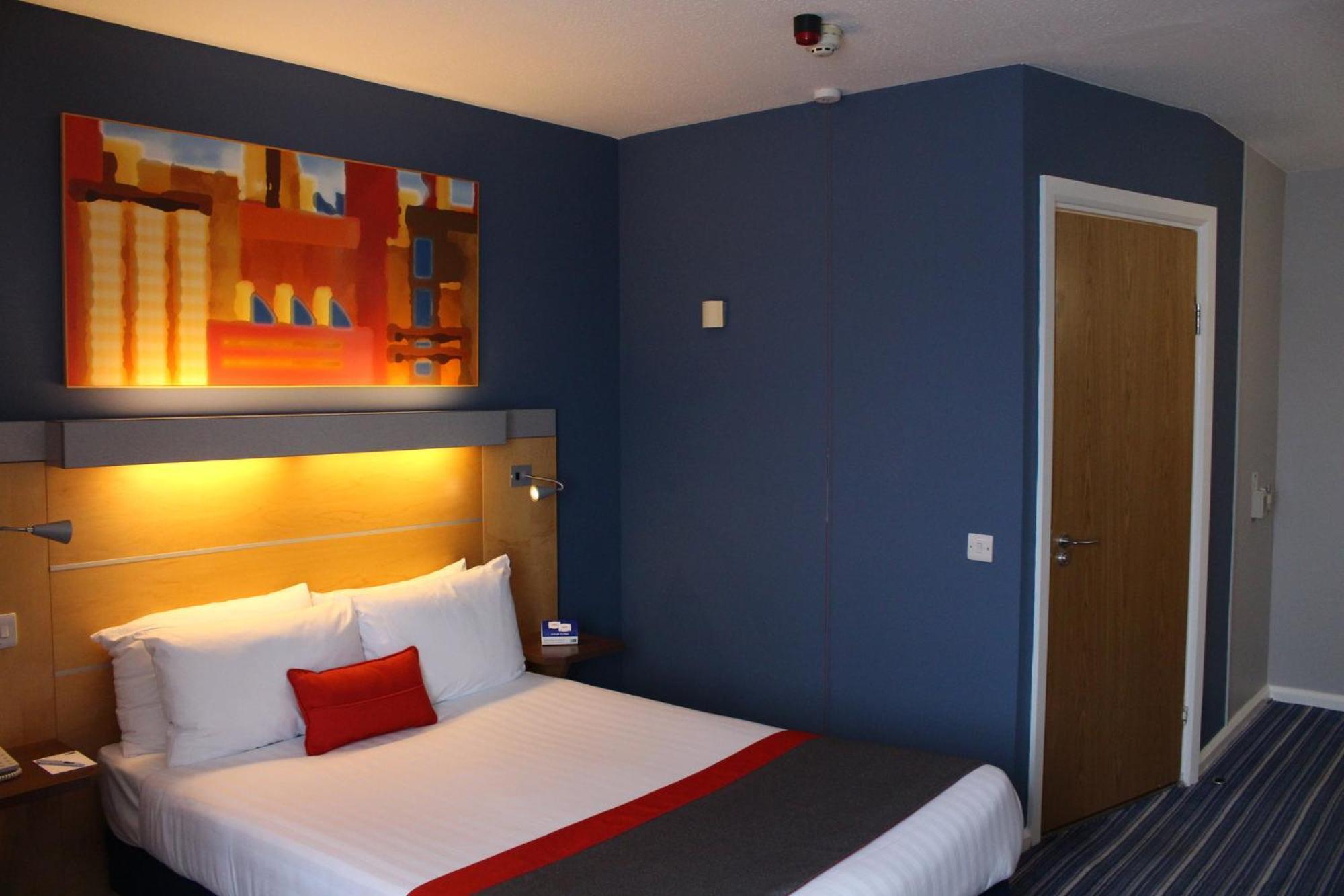 Express London By Ihg 3*